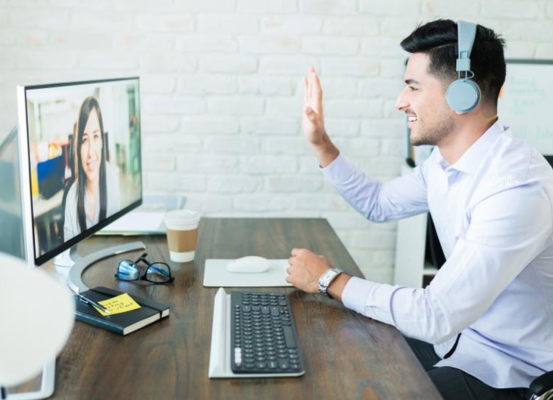 26 Ways to Woo the Hiring Manager & Ace Your Virtual Interview